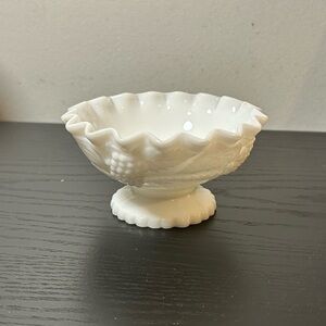 Vintage milk glass footed bowel